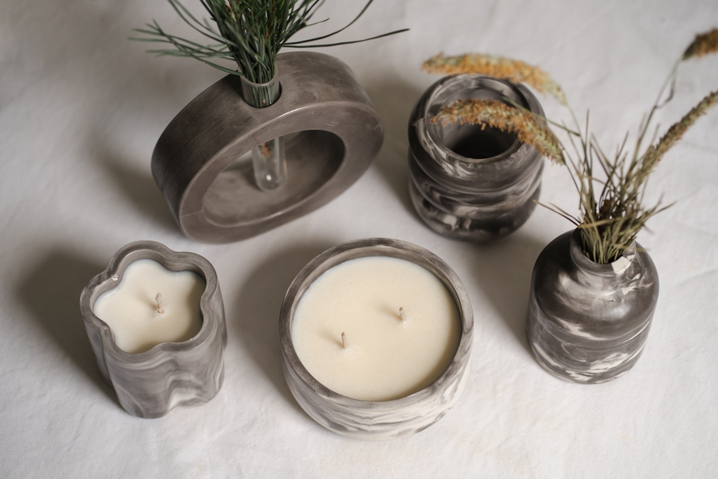 Rios de Aromas: A Magia das Velas Artesanais